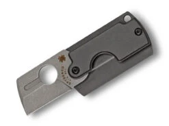Spyderco Dog Tag Folder Gen4